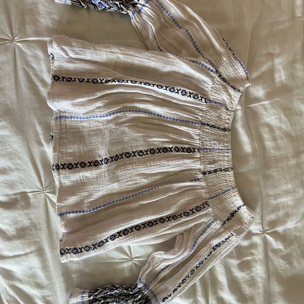 Valija boutique elegant off shoulders top